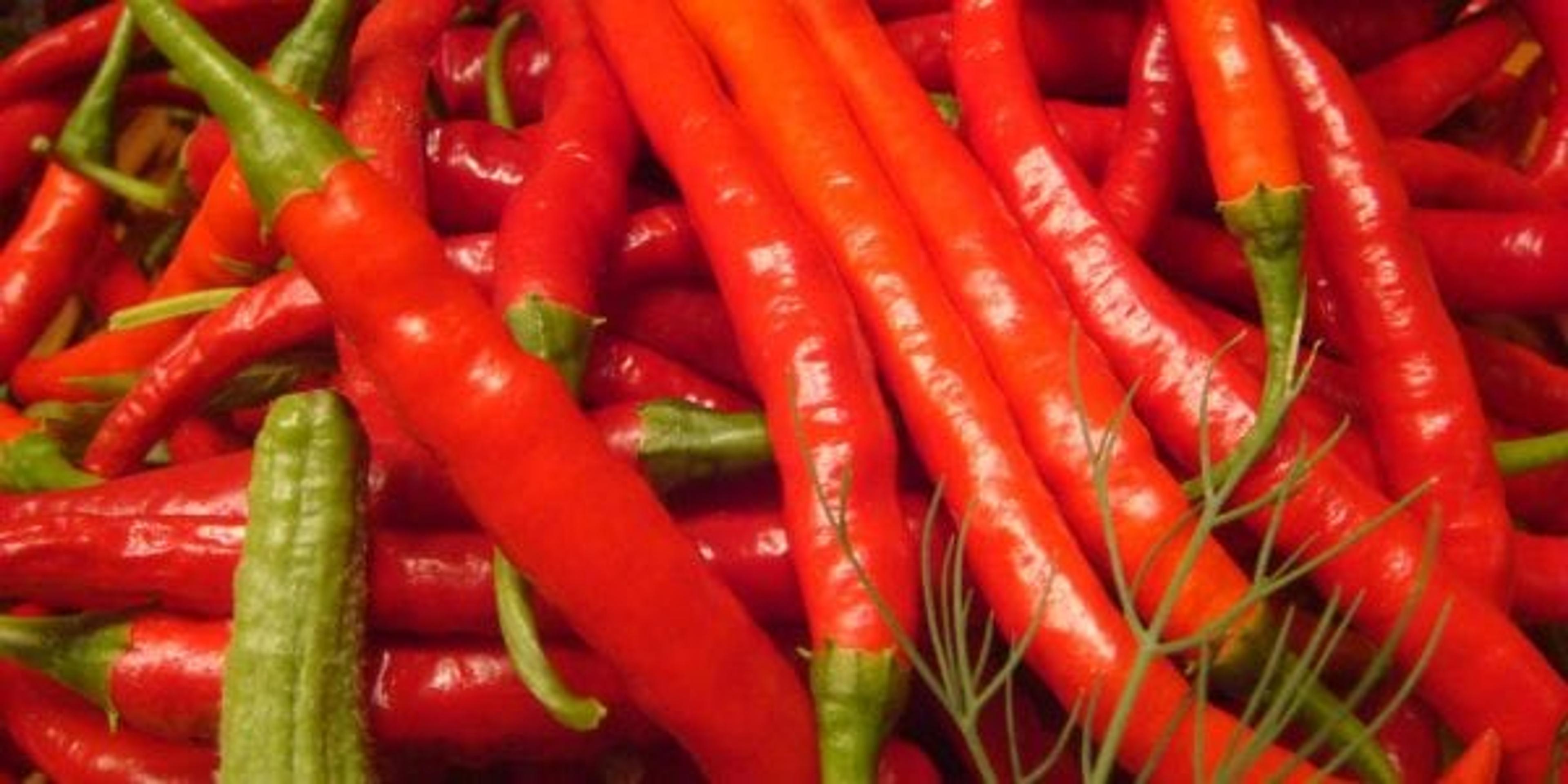 health benefits of chili peppers