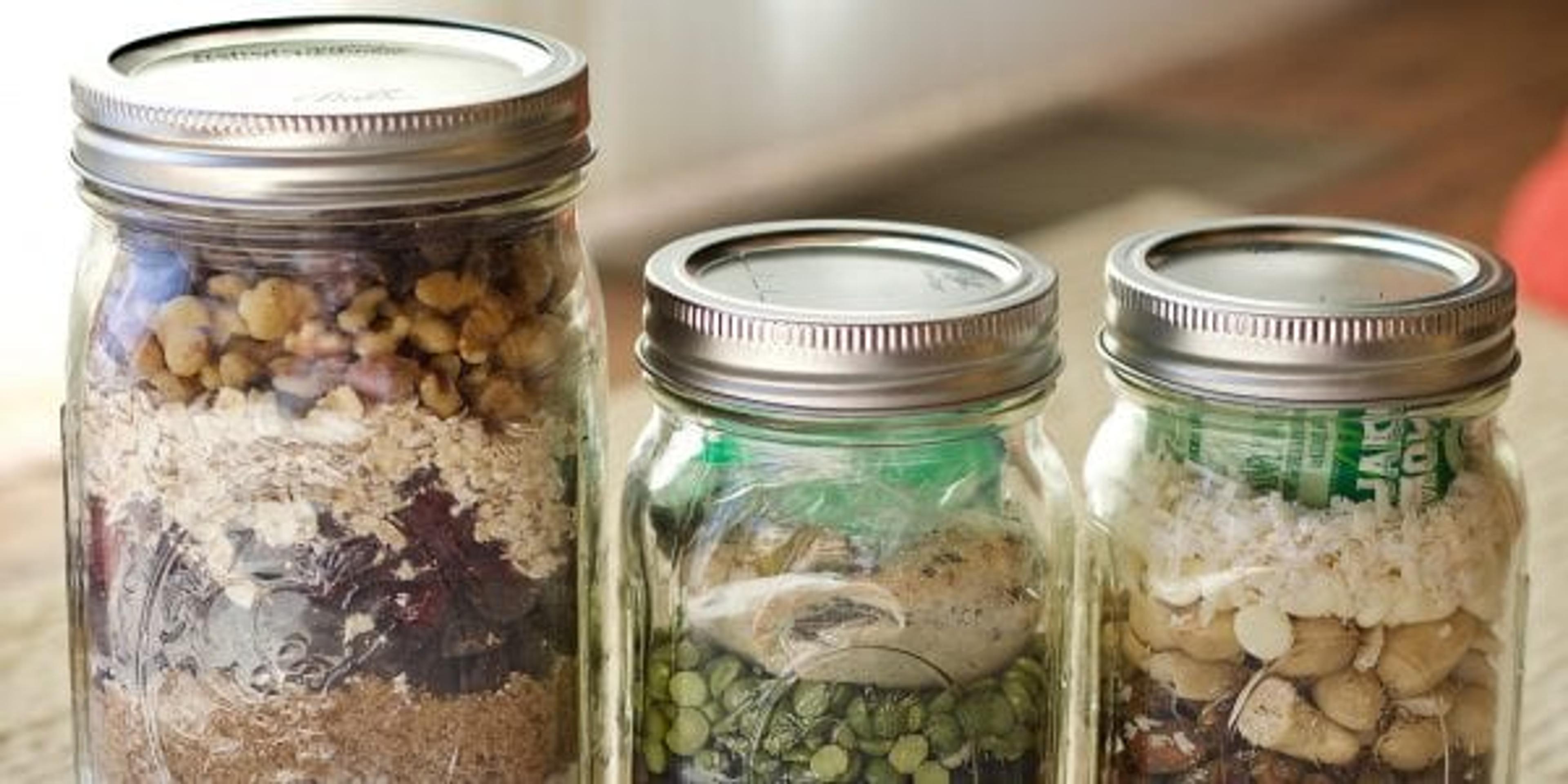 Layered Jar Mix: Healthy Snack Bites