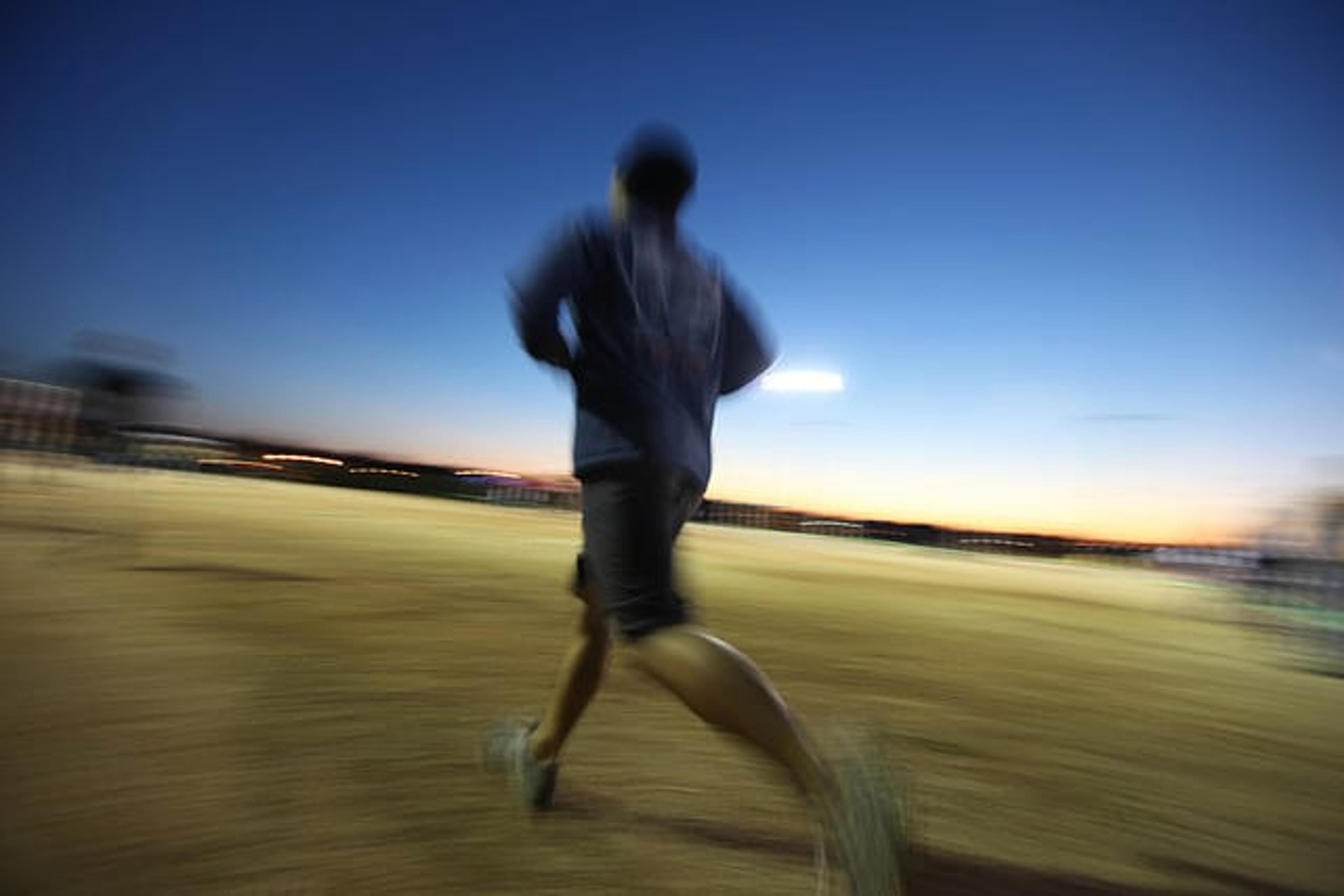 How to run safely at night