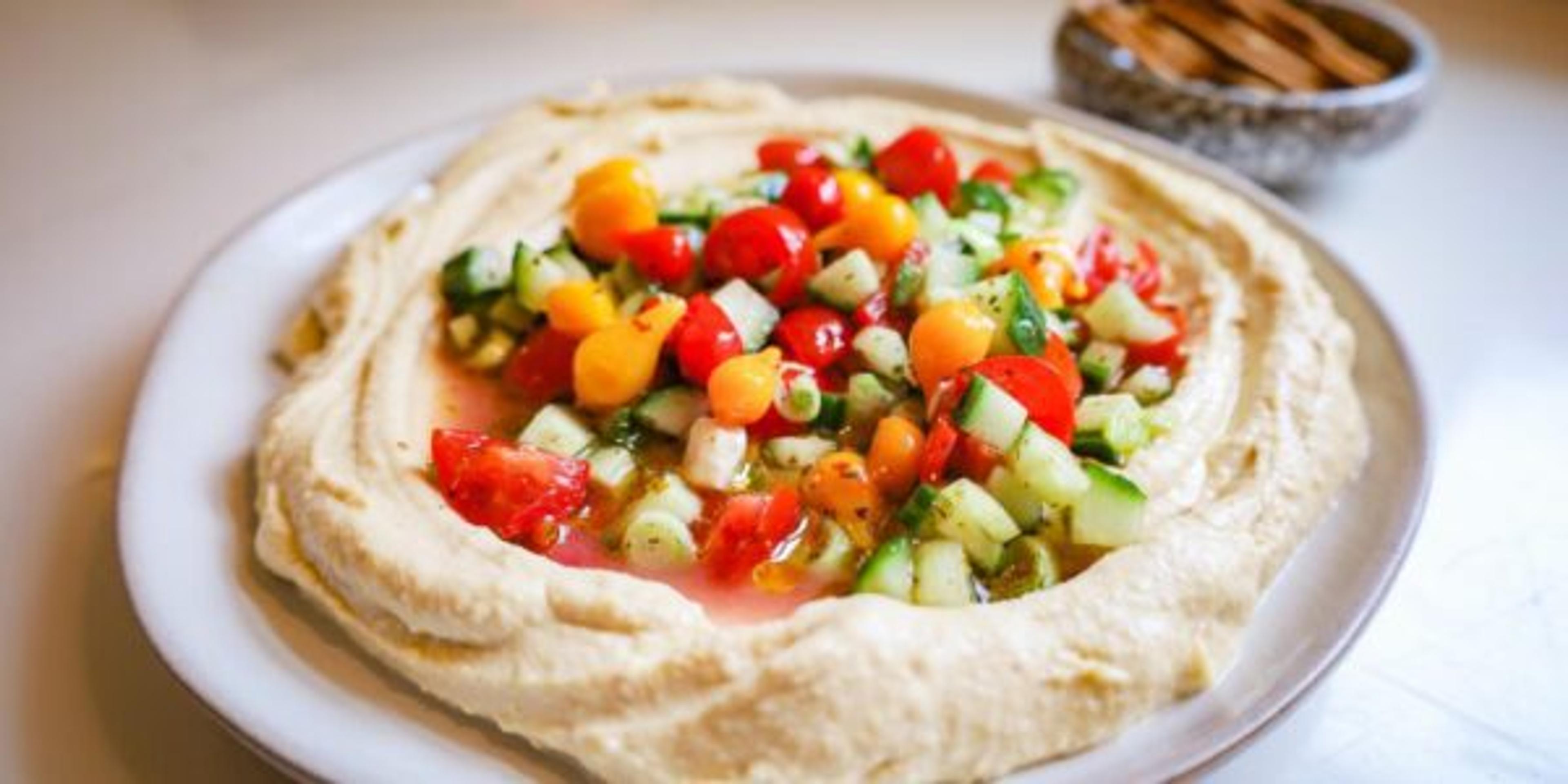 Hummus Dip with Summer Vegetables