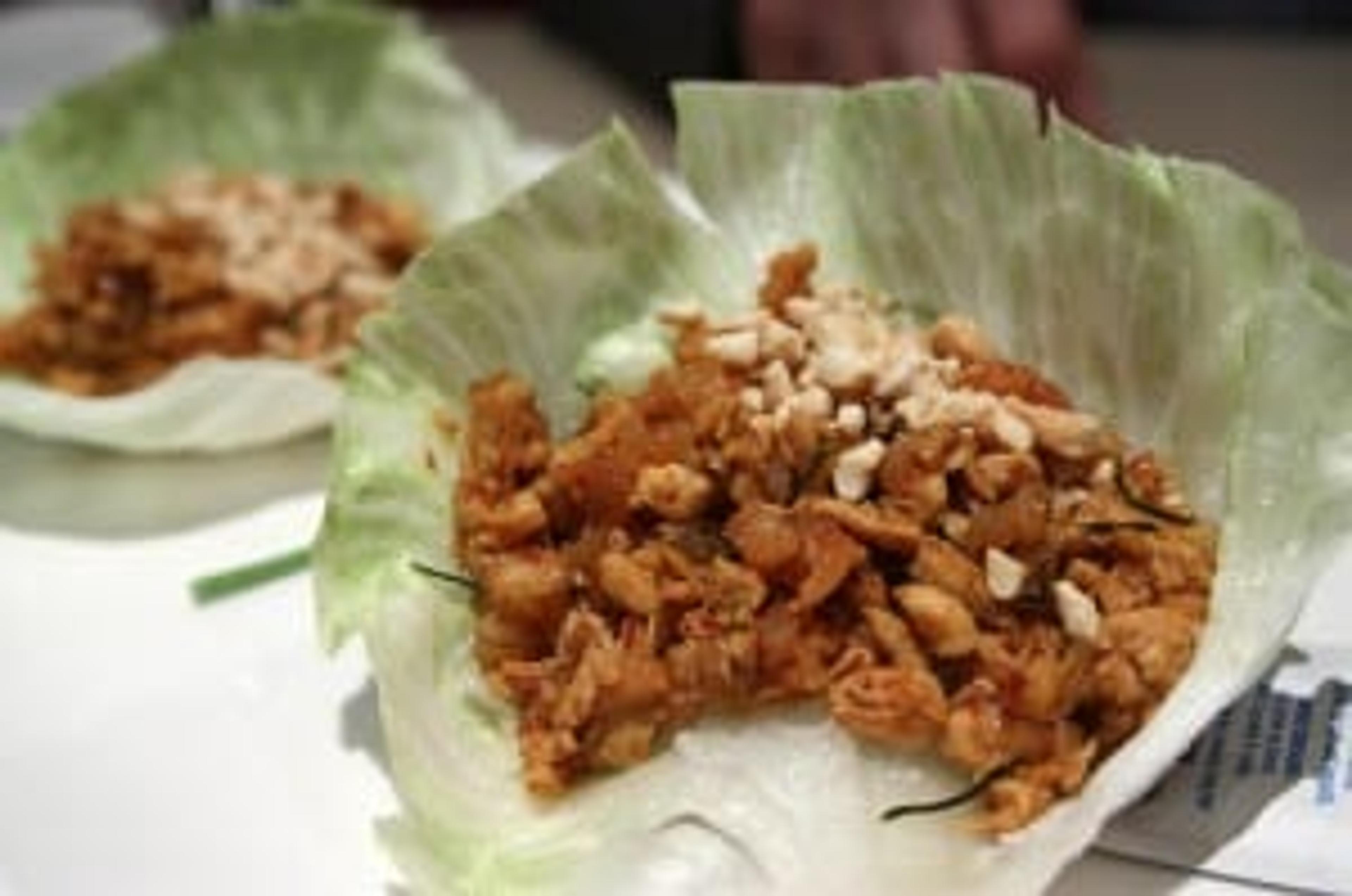 Asian chicken lettuce wraps