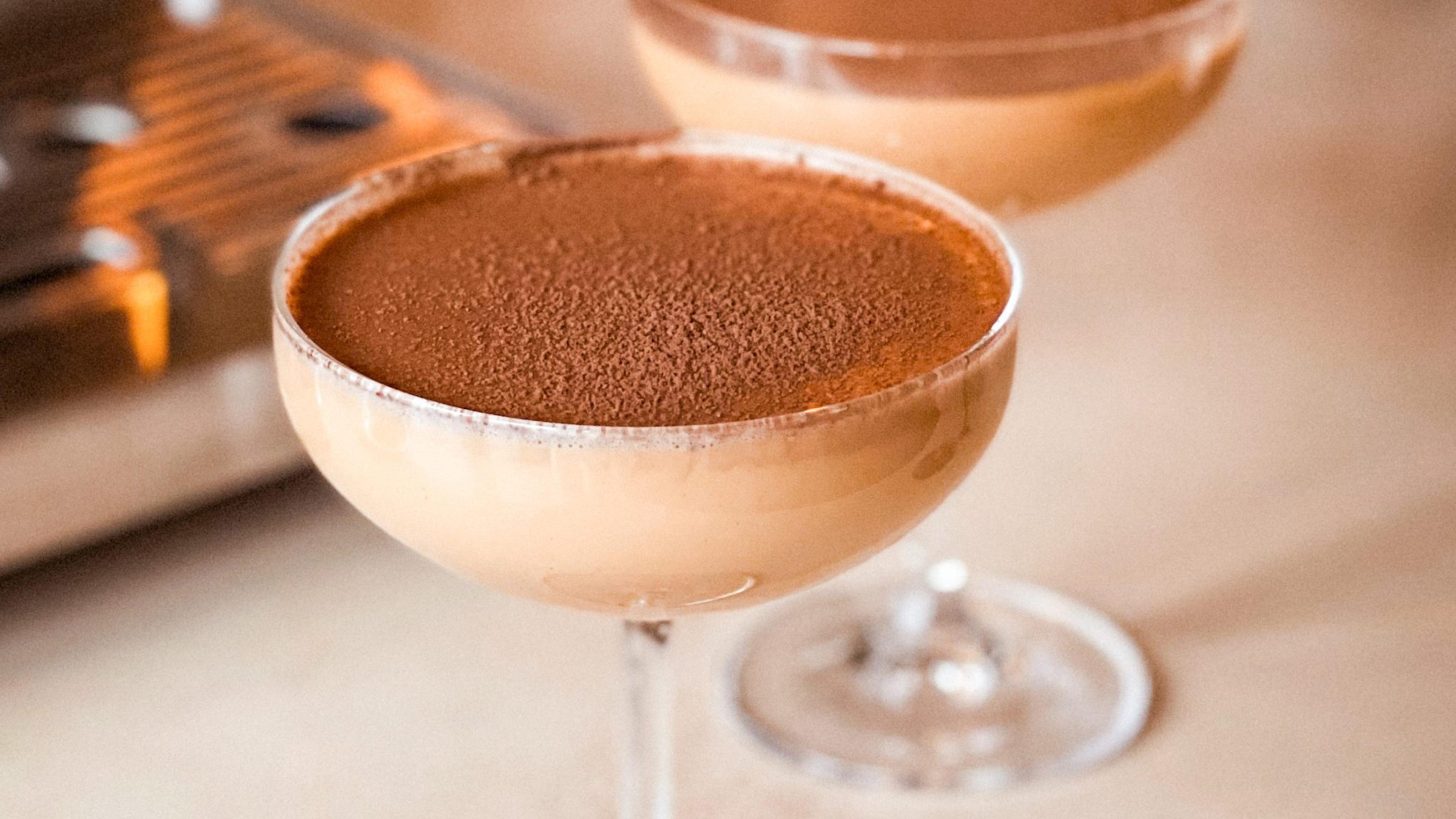 This recipe only calls for 4 ingredients, all of which can likely already be found in your kitchen: espresso, oat milk, brown sugar, and cocoa powder. This mocktail espresso martini offers a caffeine kick and the same aesthetic of the classic drink while being healthier and alcohol free.