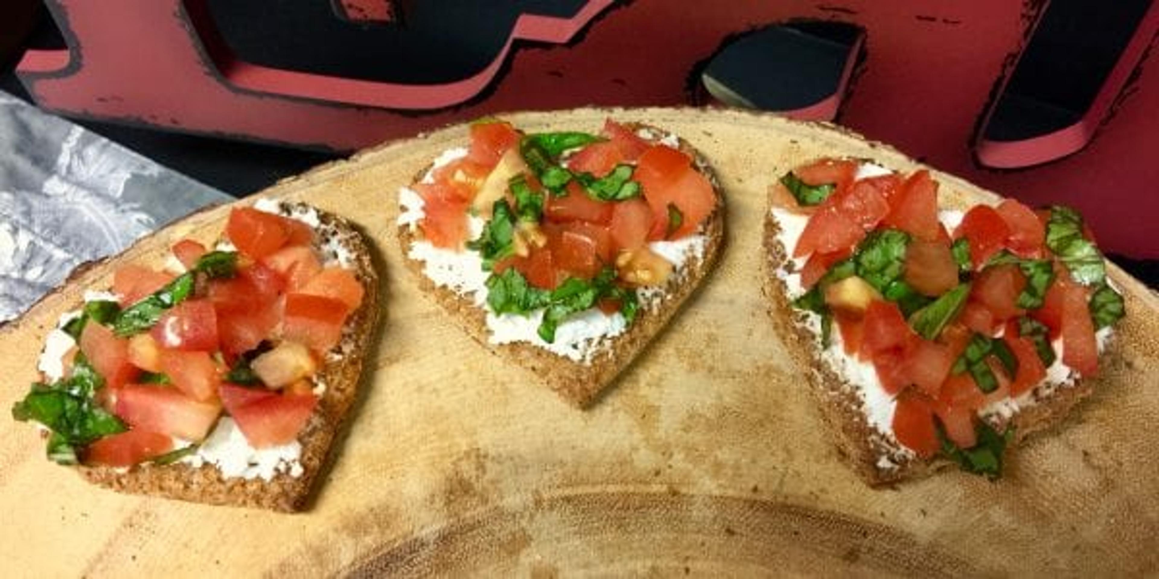 bruschetta hearts