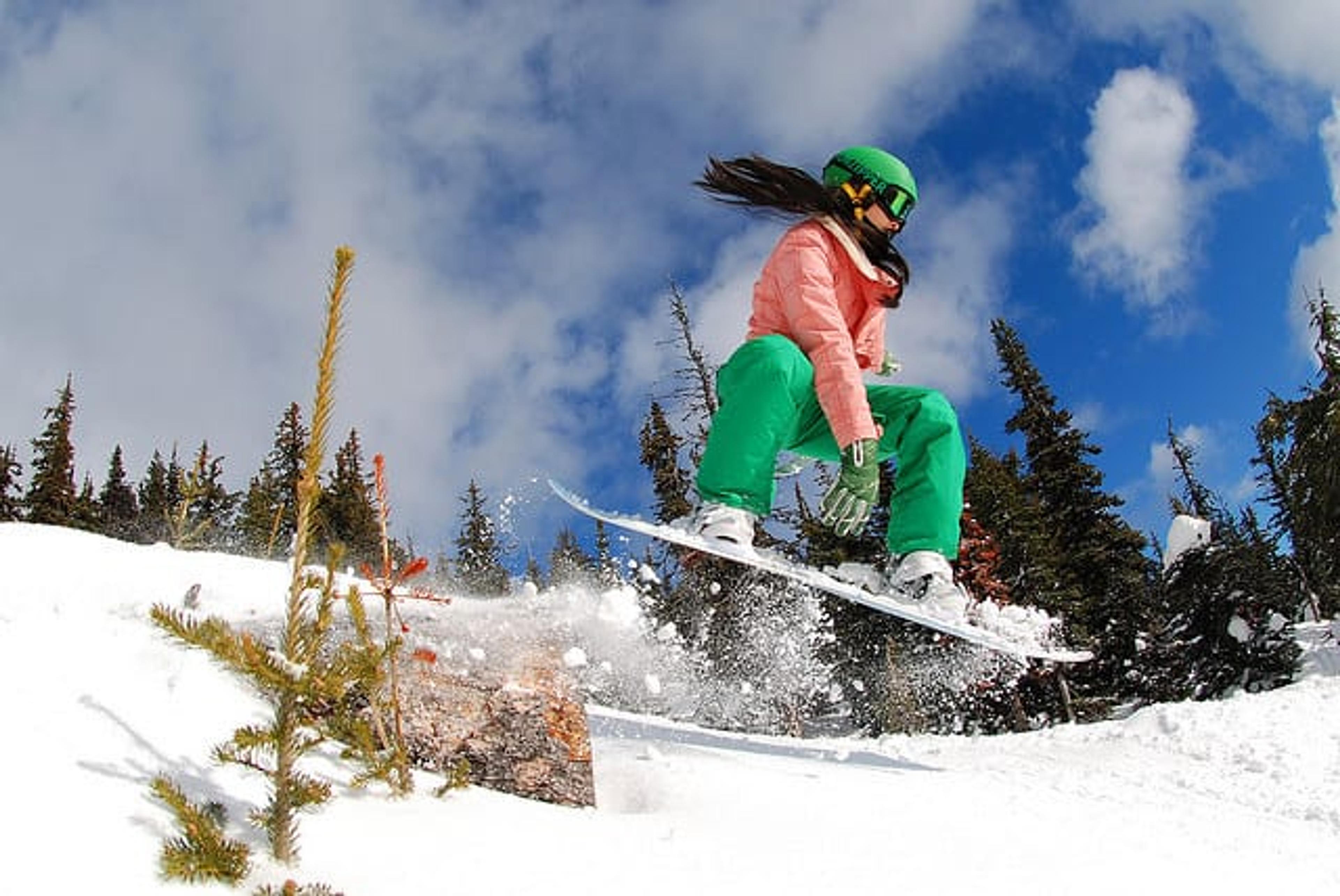 Calories burned doing winter activities