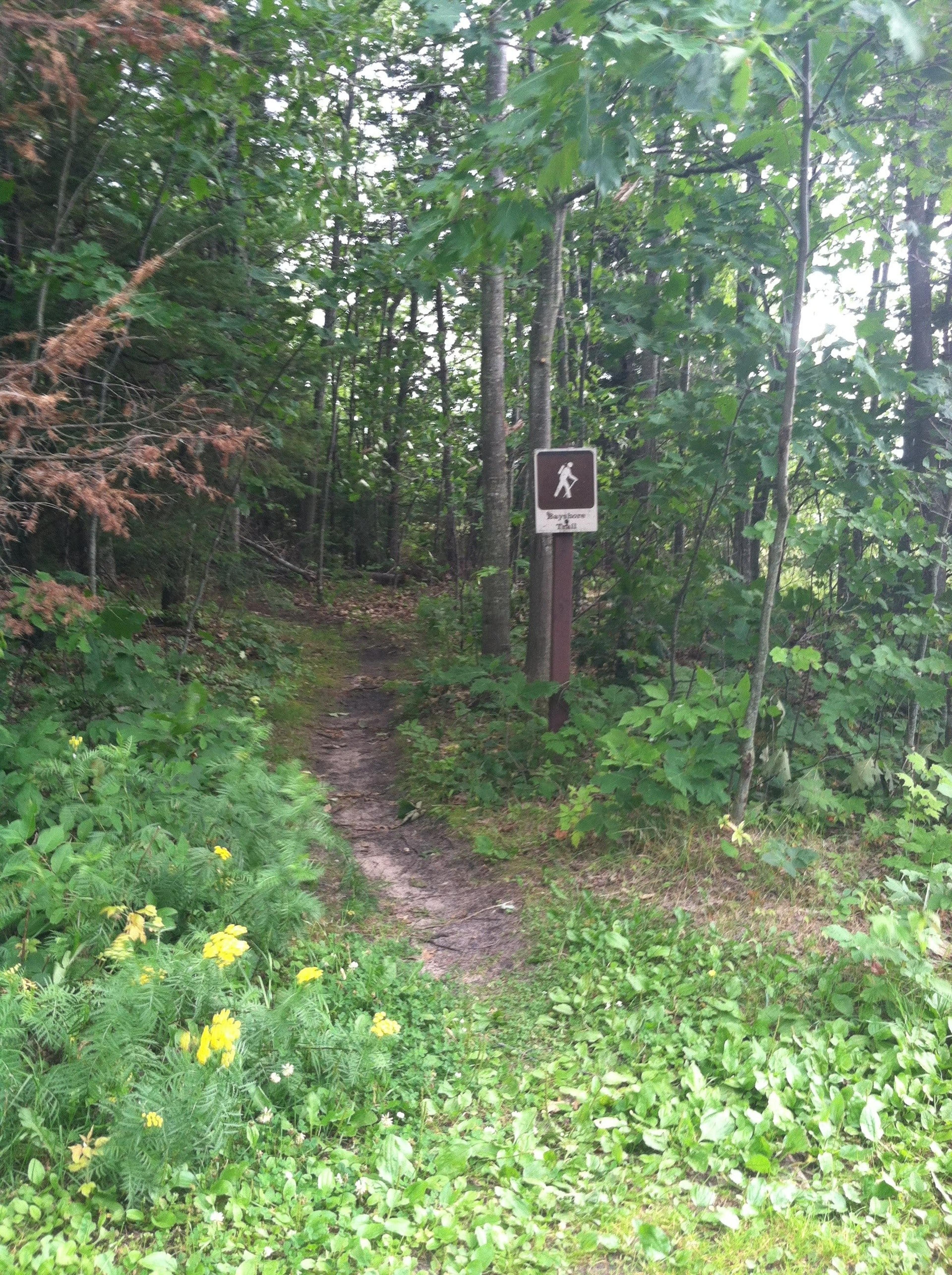 Little Bay de Noc Bayshore Trail marker