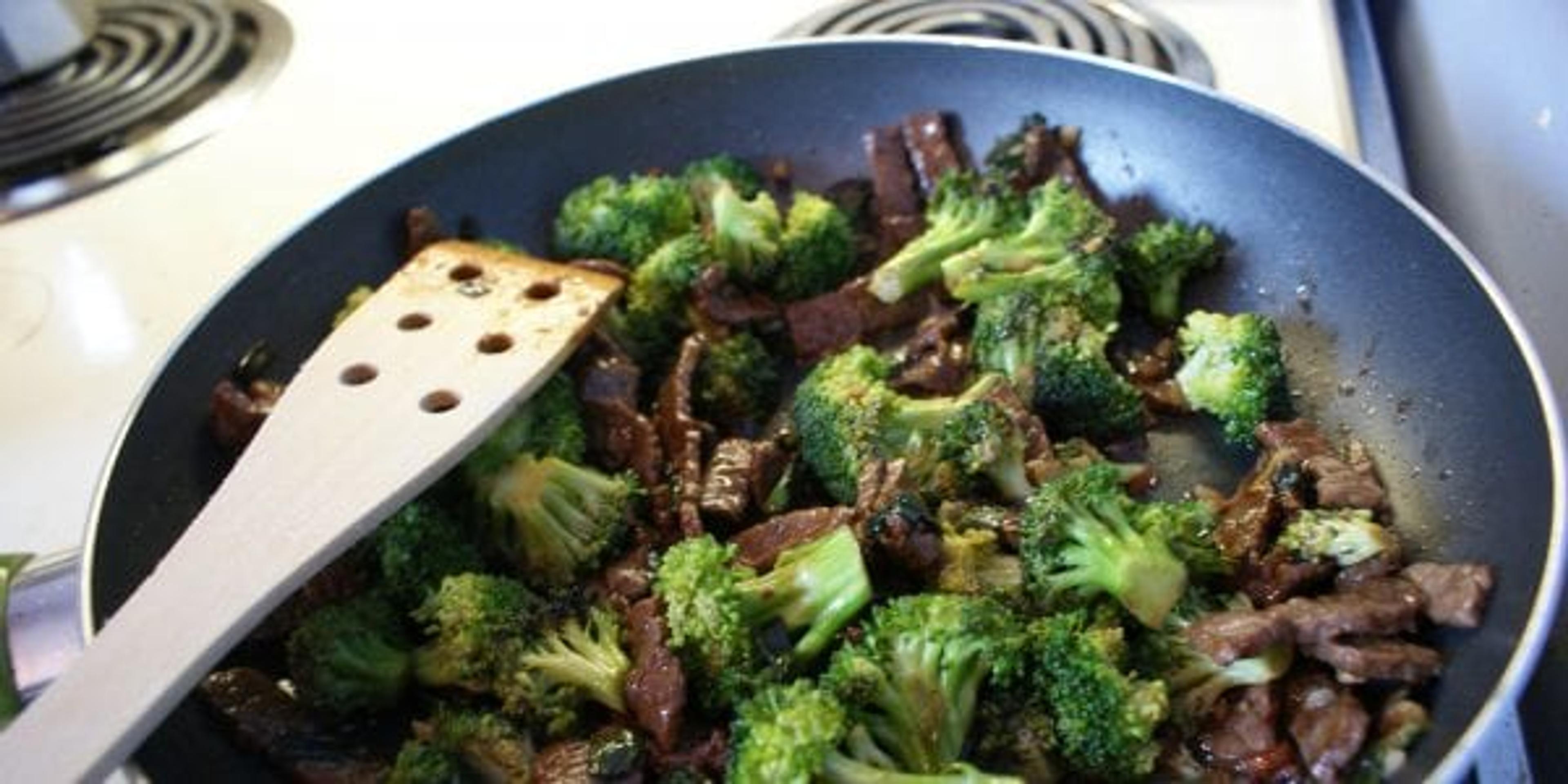 Slow Cooker Korean Beef and Broccoli