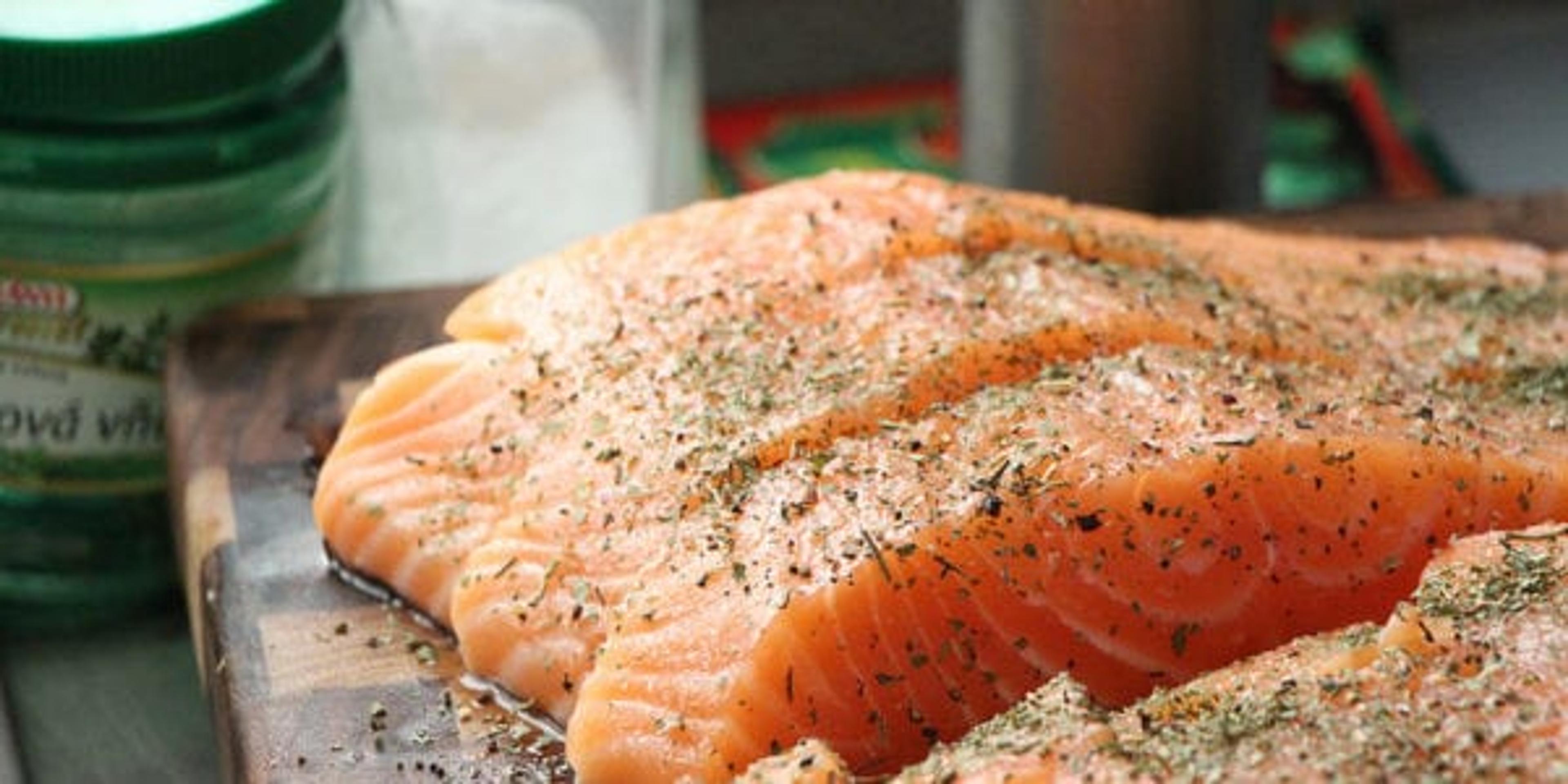 Honey herb salmon