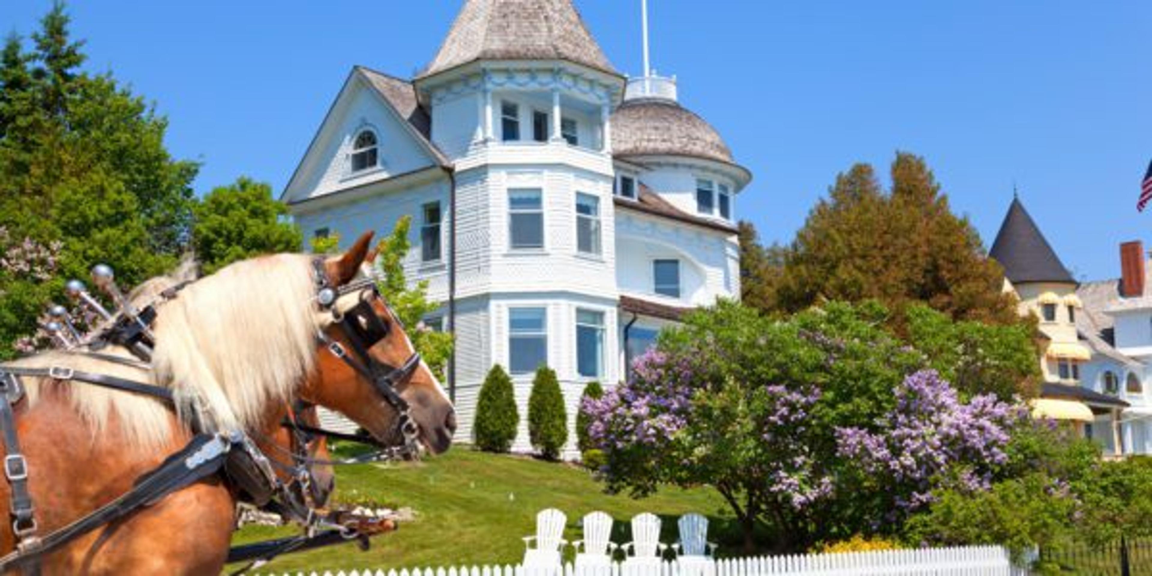 Mackinac Island West Bluff Victorian Cottage