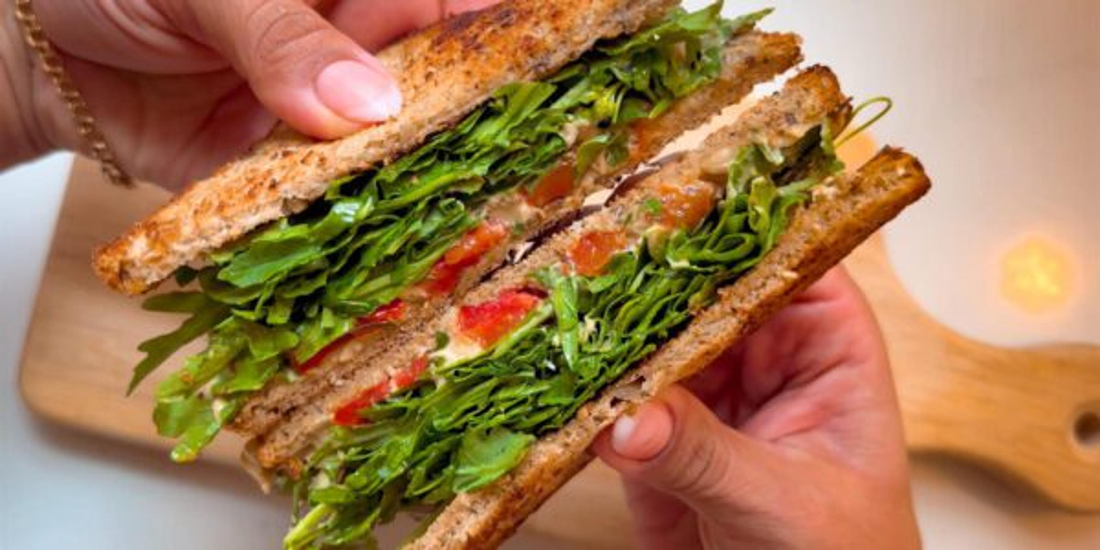 Vegan Lemony Hummus Sandwich