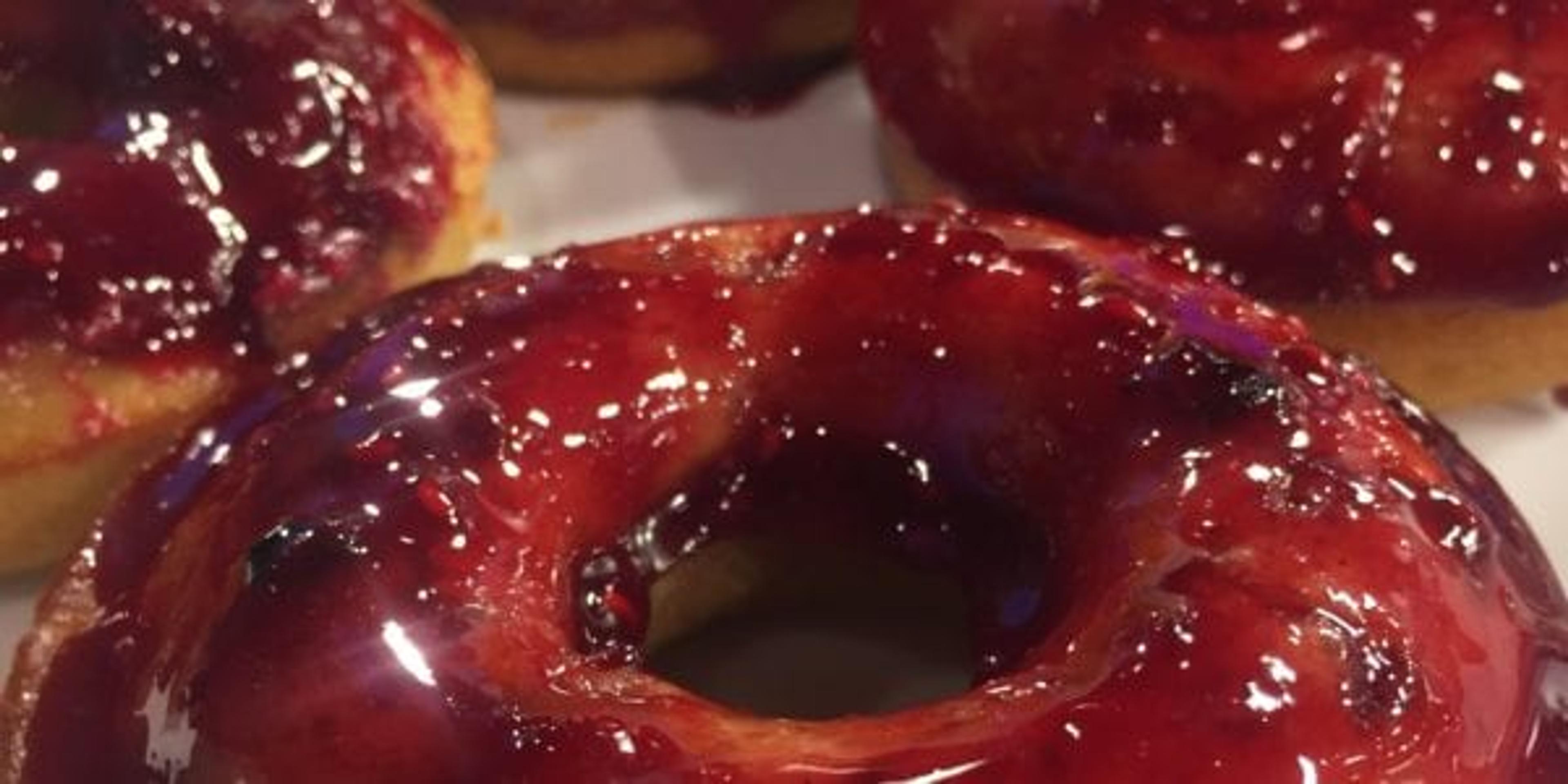 baked nutmeg doughnut