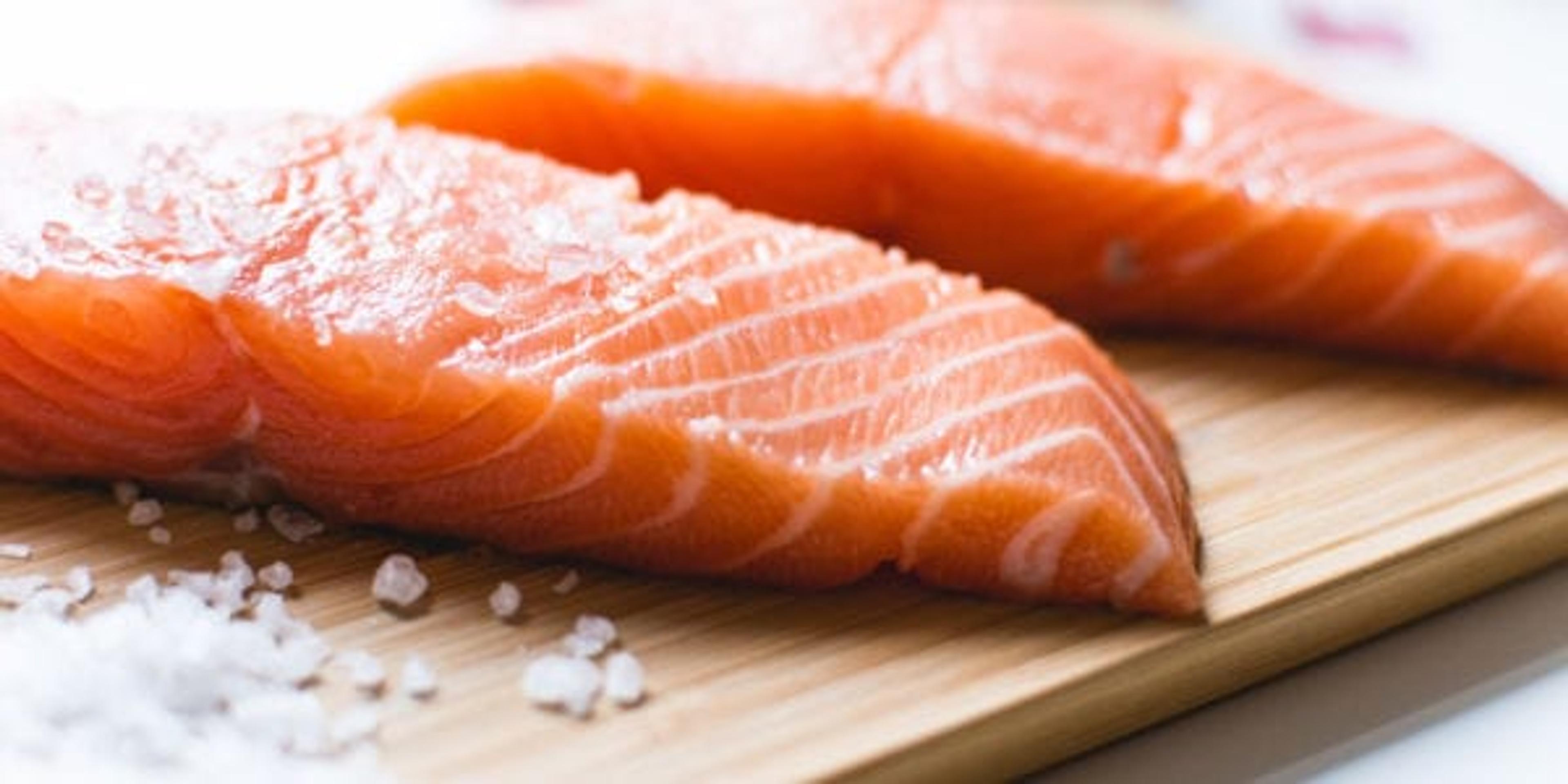 salmon, lower cholesterol levels, lowering your cholesterol, lowering cholesterol