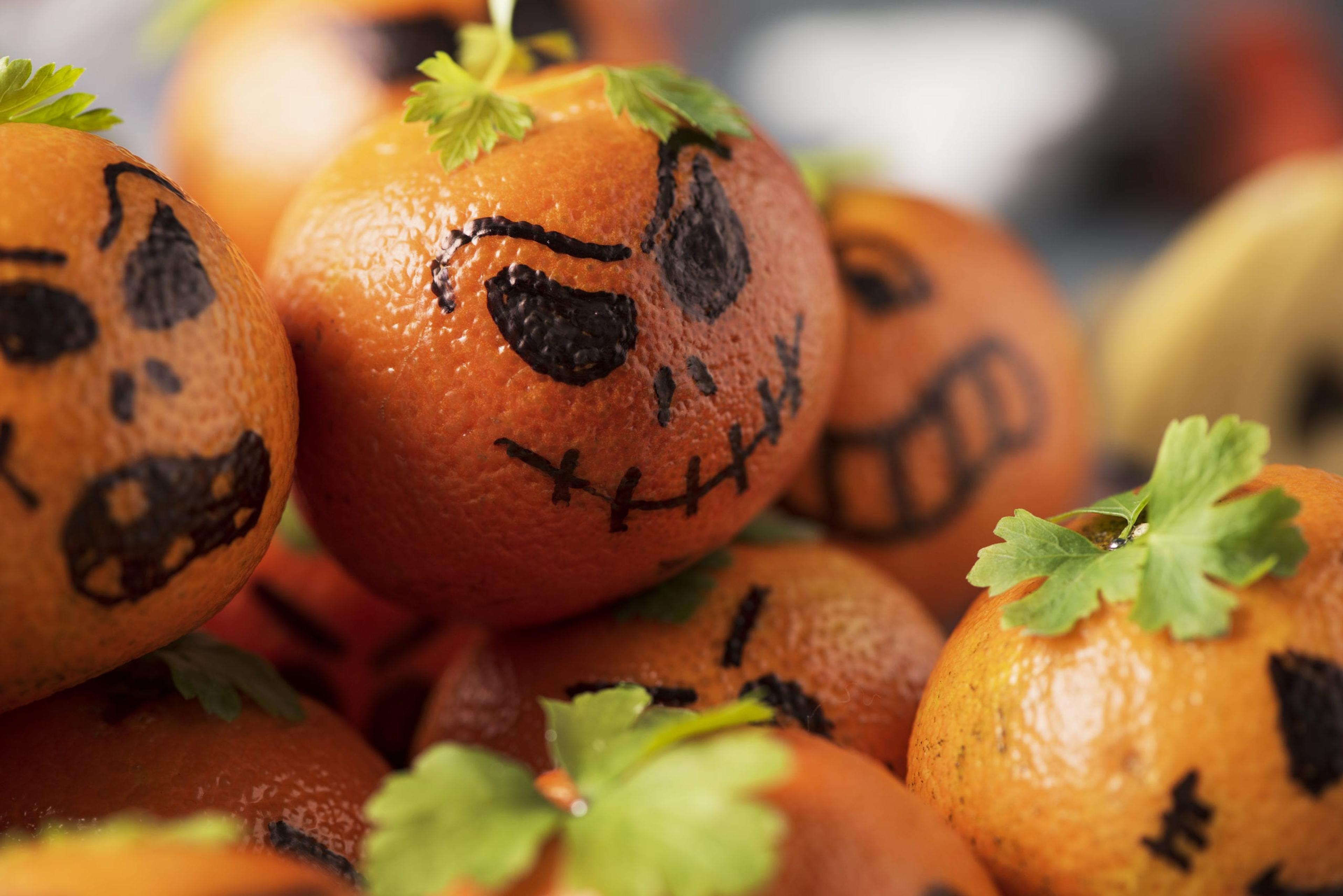 Mandarin orange jack-o-lanterns