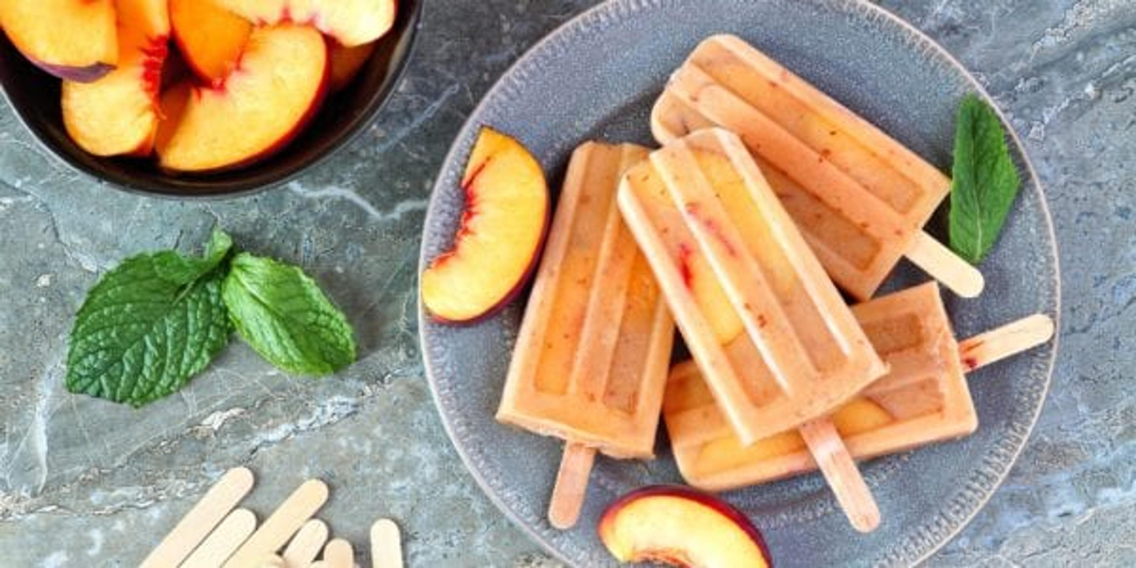 Homemade Peach Popsicles