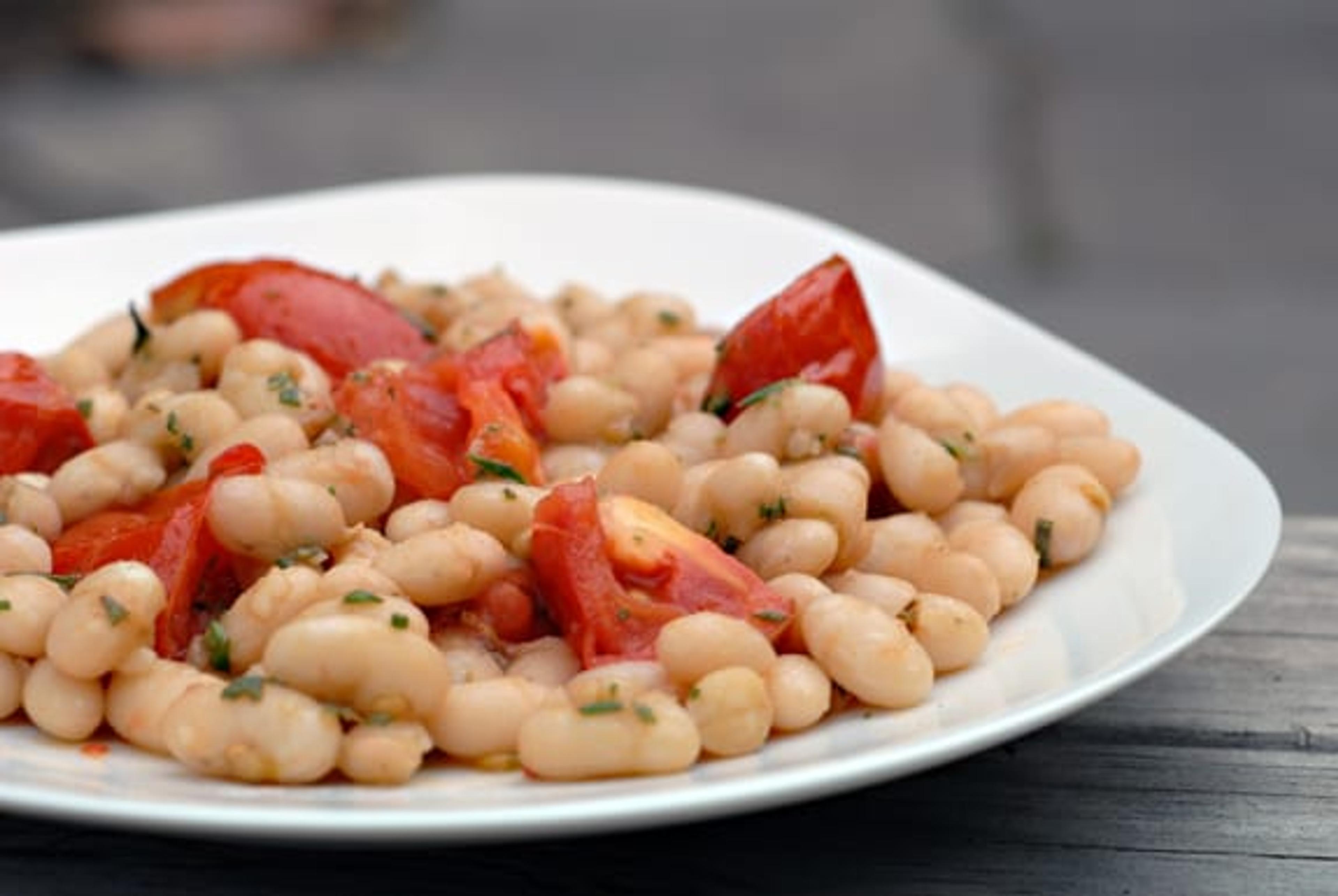 tuscan white bean salad