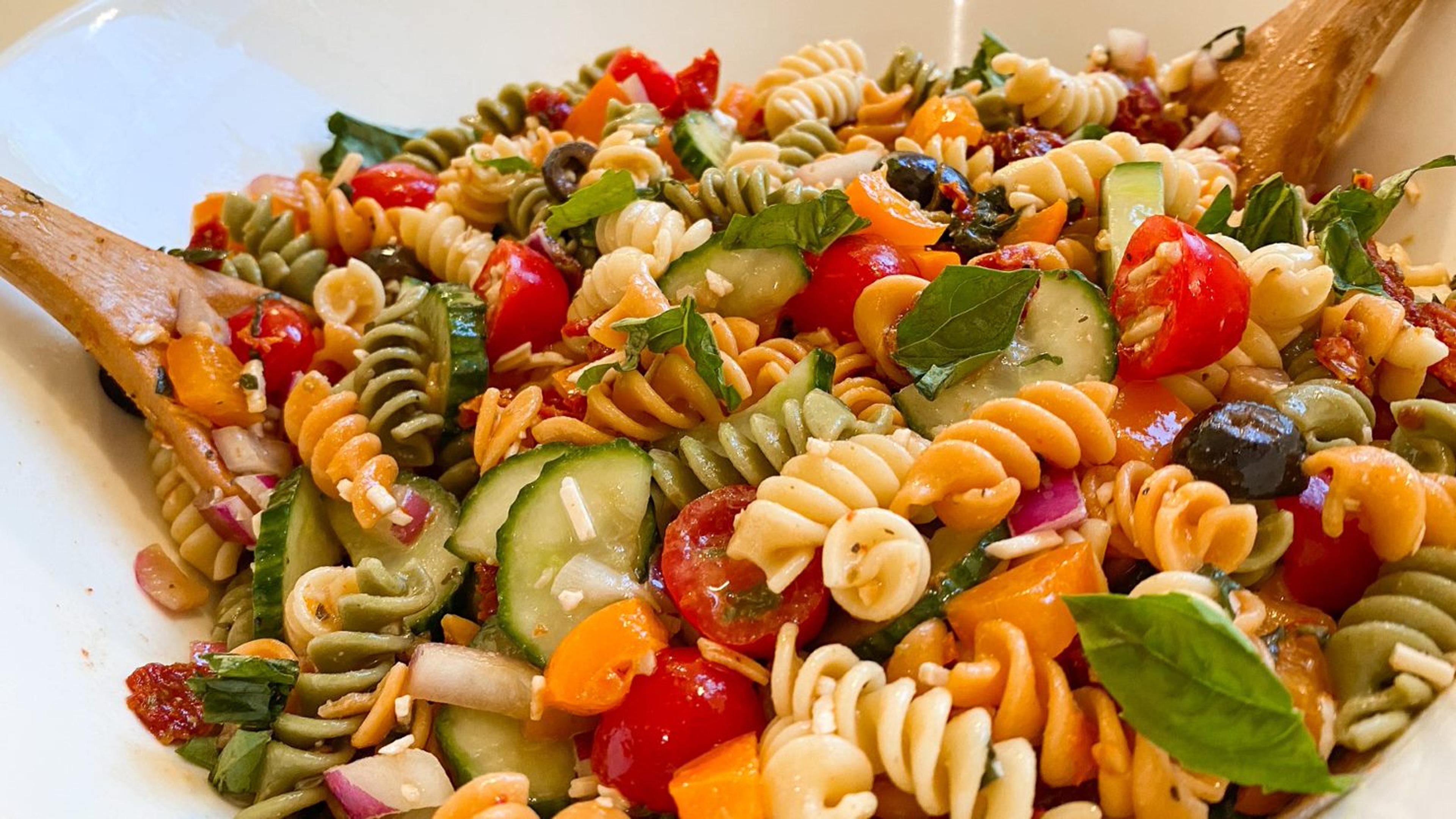 Sundried Tomato Italian Pasta Salad