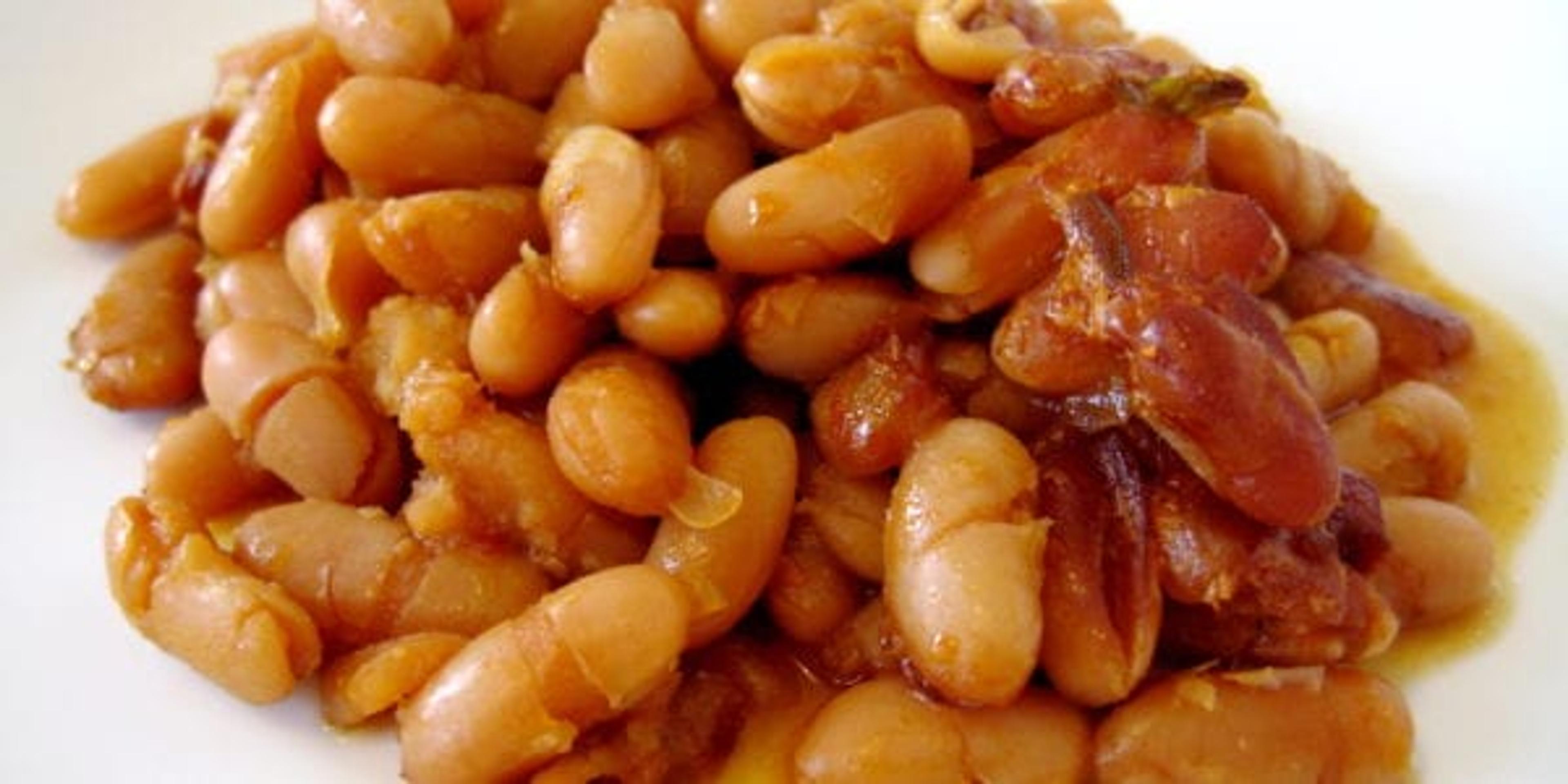 how healthy are baked beans