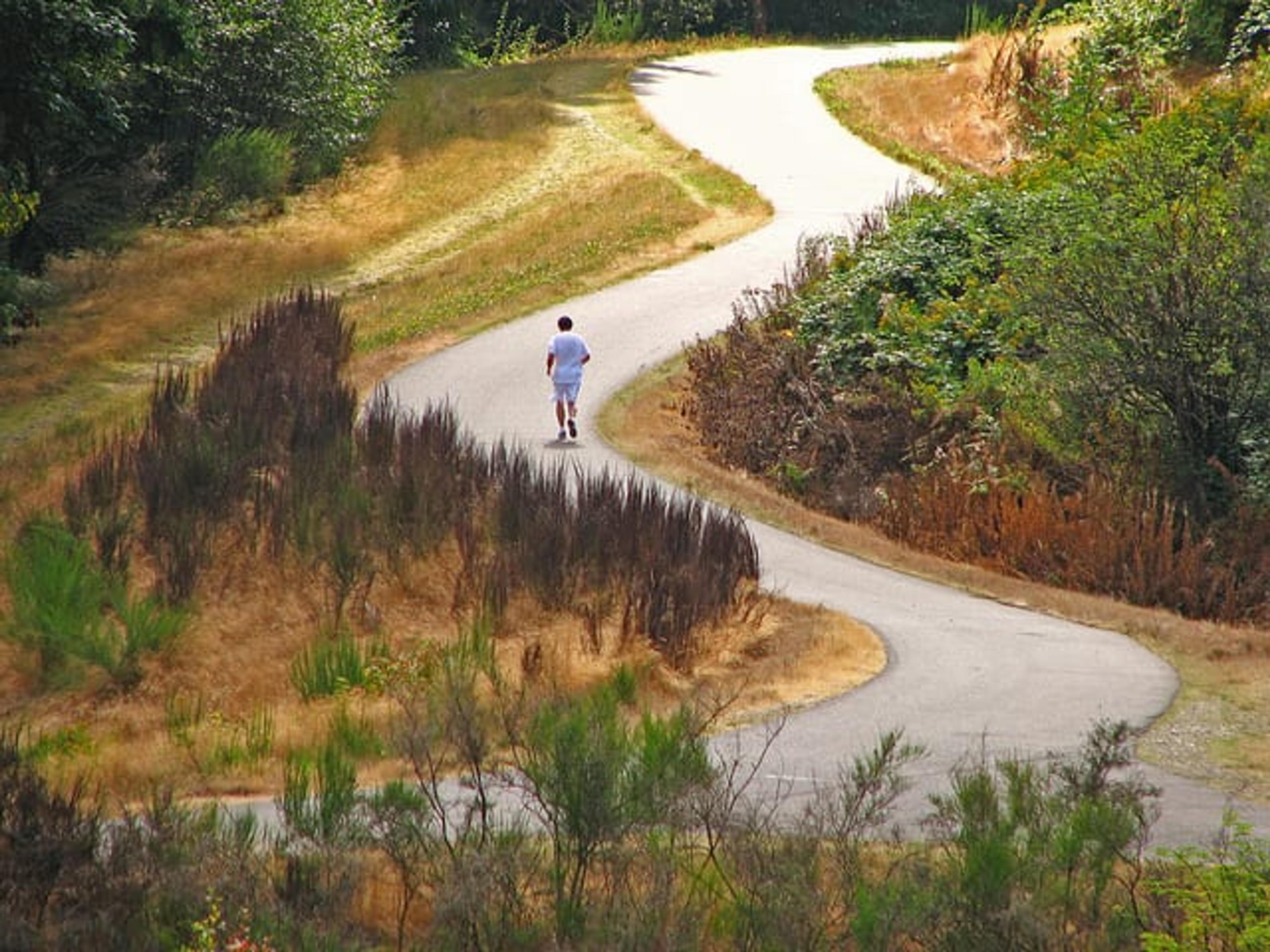 Best way to run up a hill