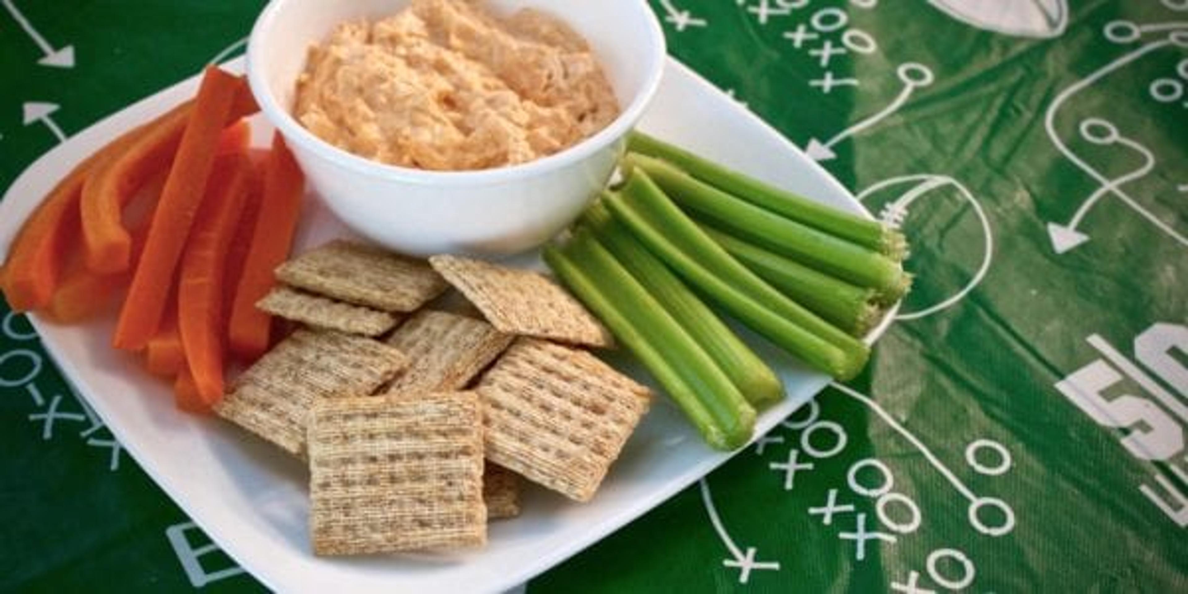 skinny buffalo chicken dip