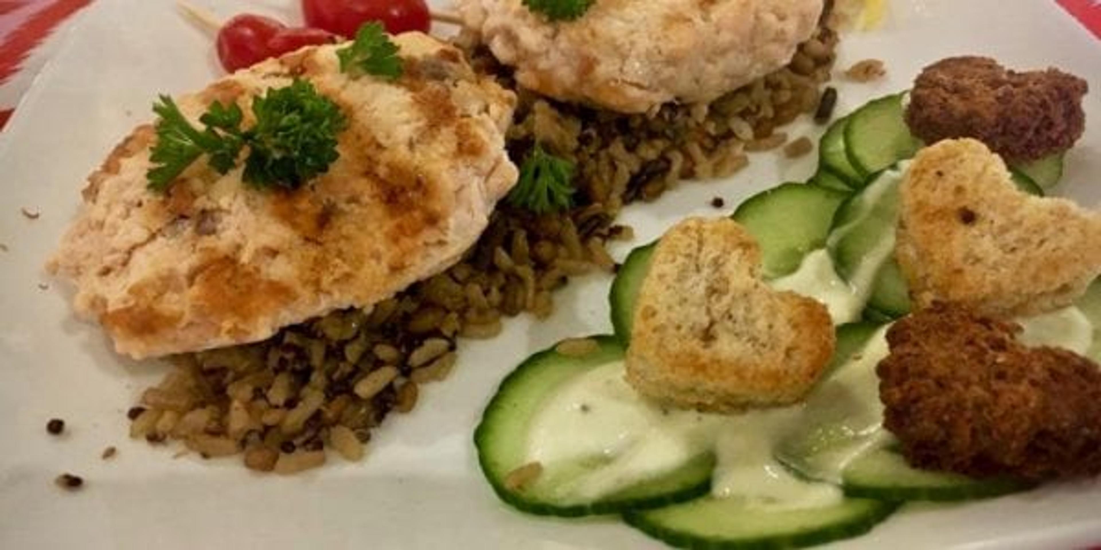 horseradish salmon cakes