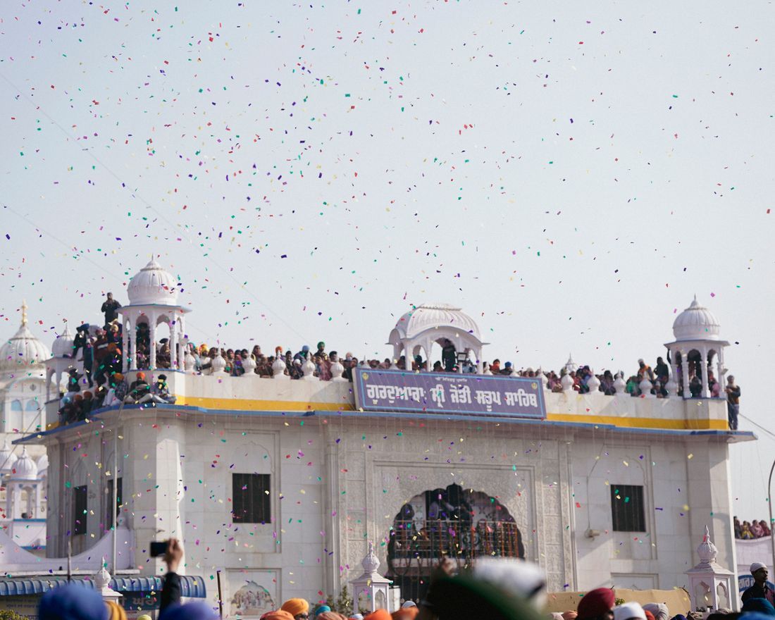 A joyful community celebration at the gurdwara