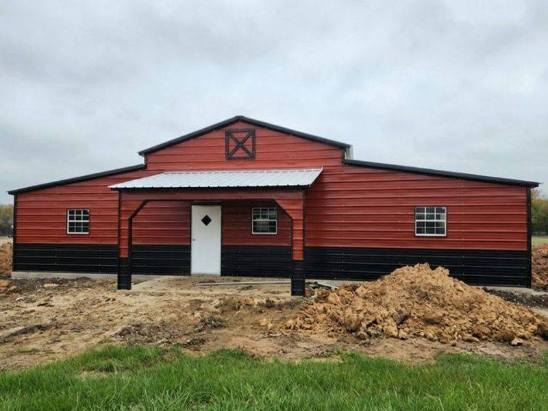 50x40x12/8 Barn with Front Porch