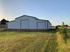 60x80x14/9 Barn with Large Lean-tos gallery 1
