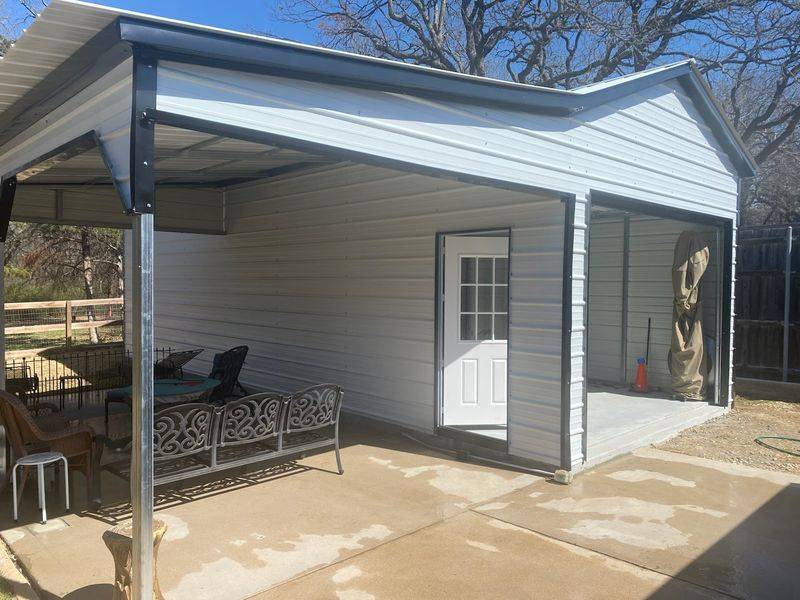 14x34x10 Single Car Garage with 12x20x8 Porch