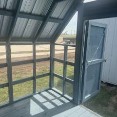 10x12 Chicken Coop with Blue Paint gallery 11
