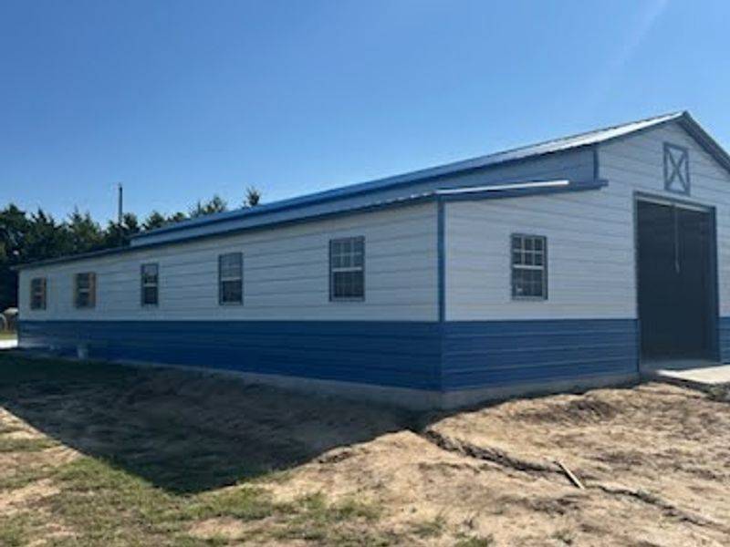 42x60x12/8 Barn with Pass Thru Doors