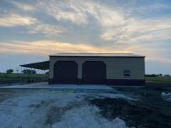 30x40x12 Workshop with 12x30x8 front porch gallery 1