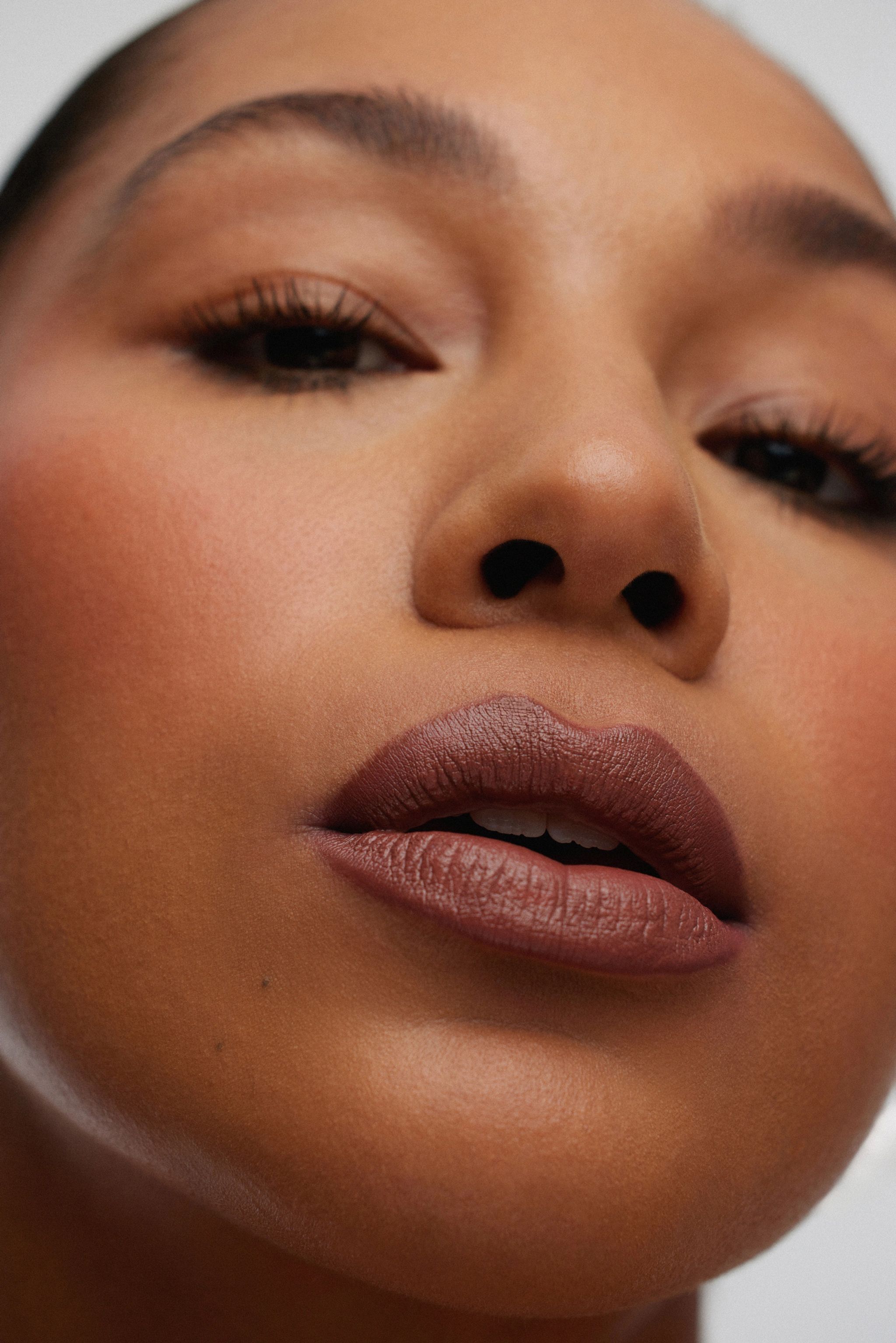 REM BEAUTY - EVERGREEN photography by Christiano Hermoso