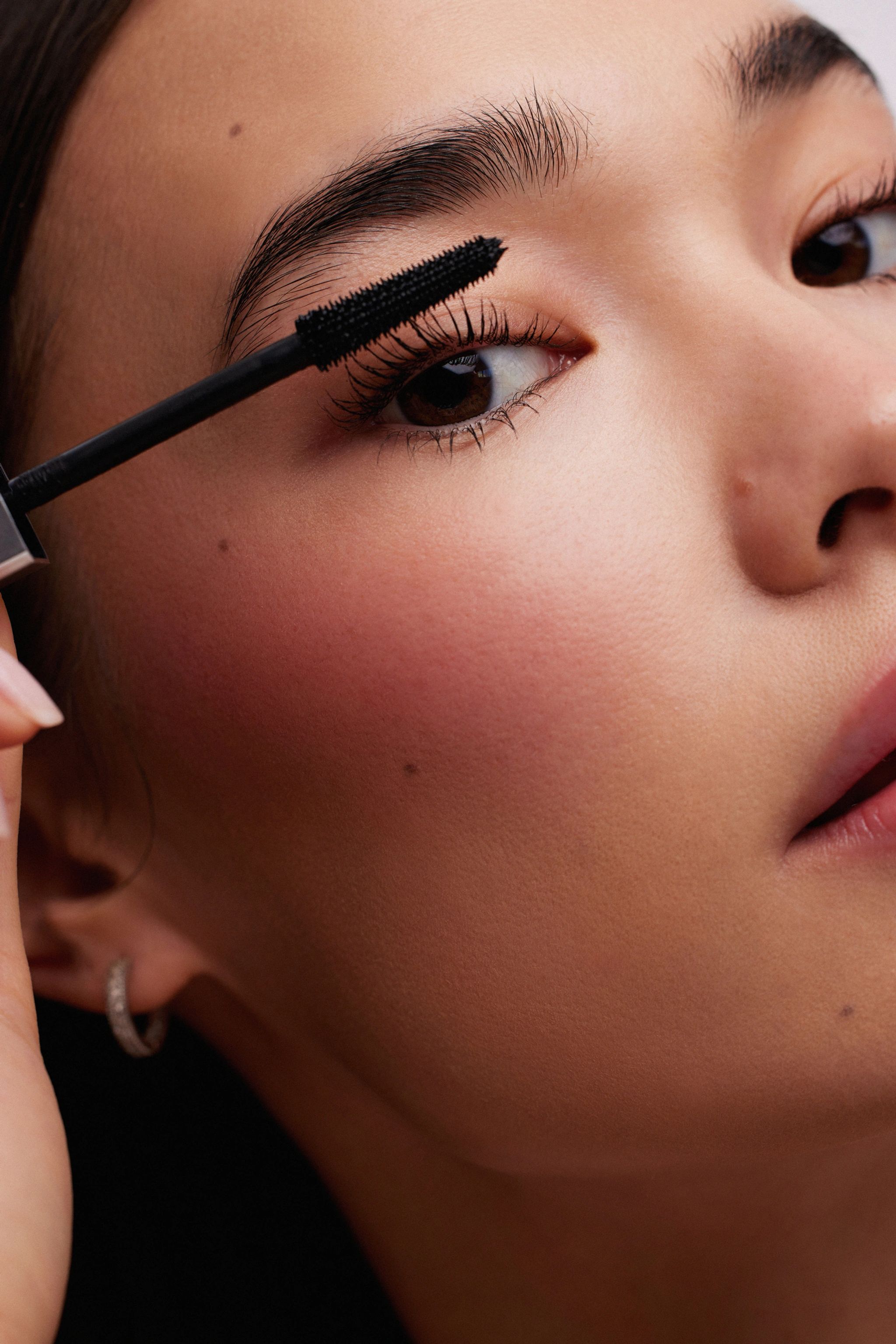 REM BEAUTY - EVERGREEN photography by Christiano Hermoso