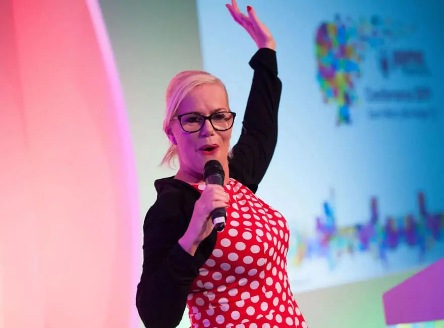 Spread The Happiness - Shonette Bason public speaking