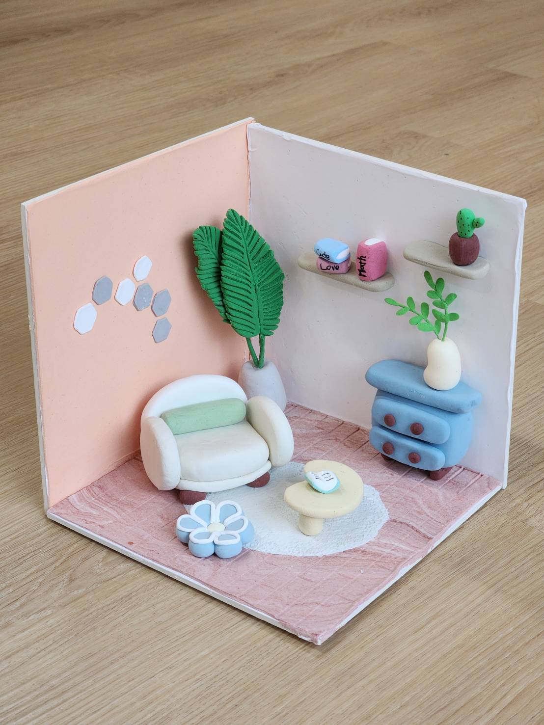 兒童黏土作品:創作一間房