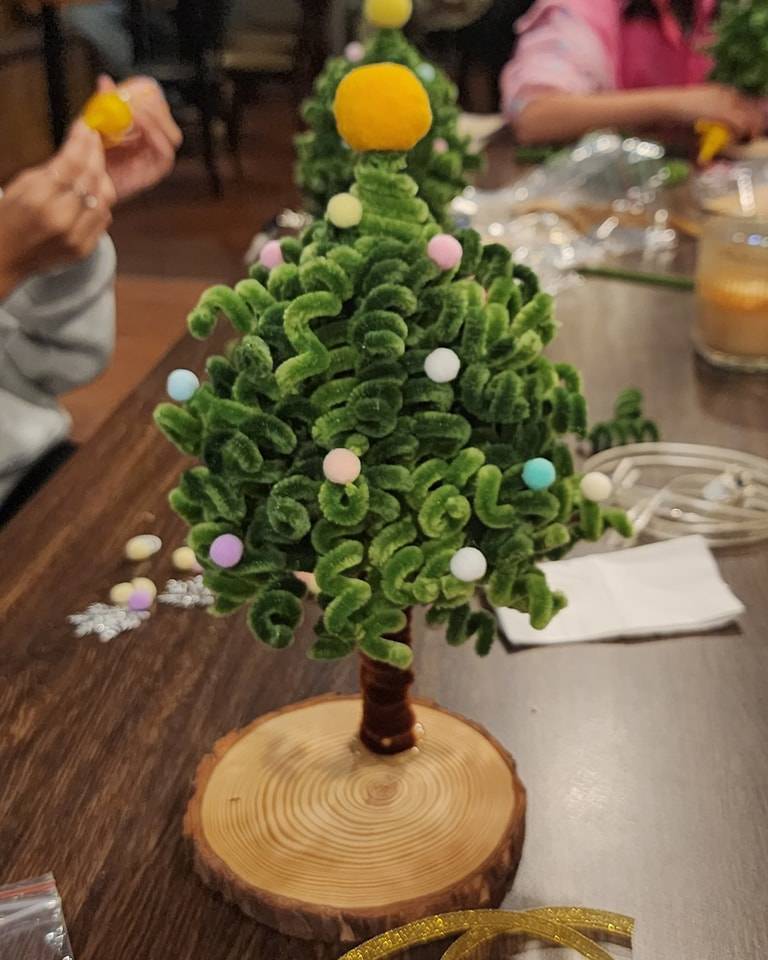 咖啡廳卷卷聖誕樹