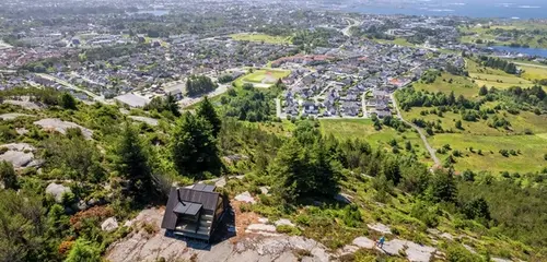 bilde av dagsturhytten