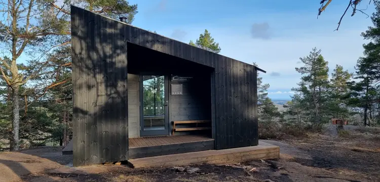 bilde av dagsturhytten