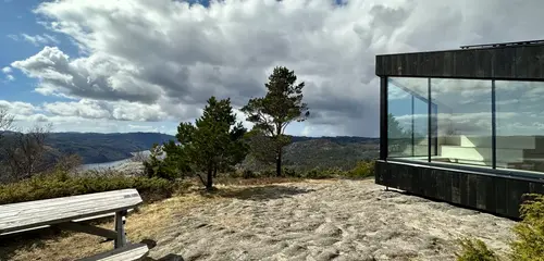 bilde av dagsturhytten