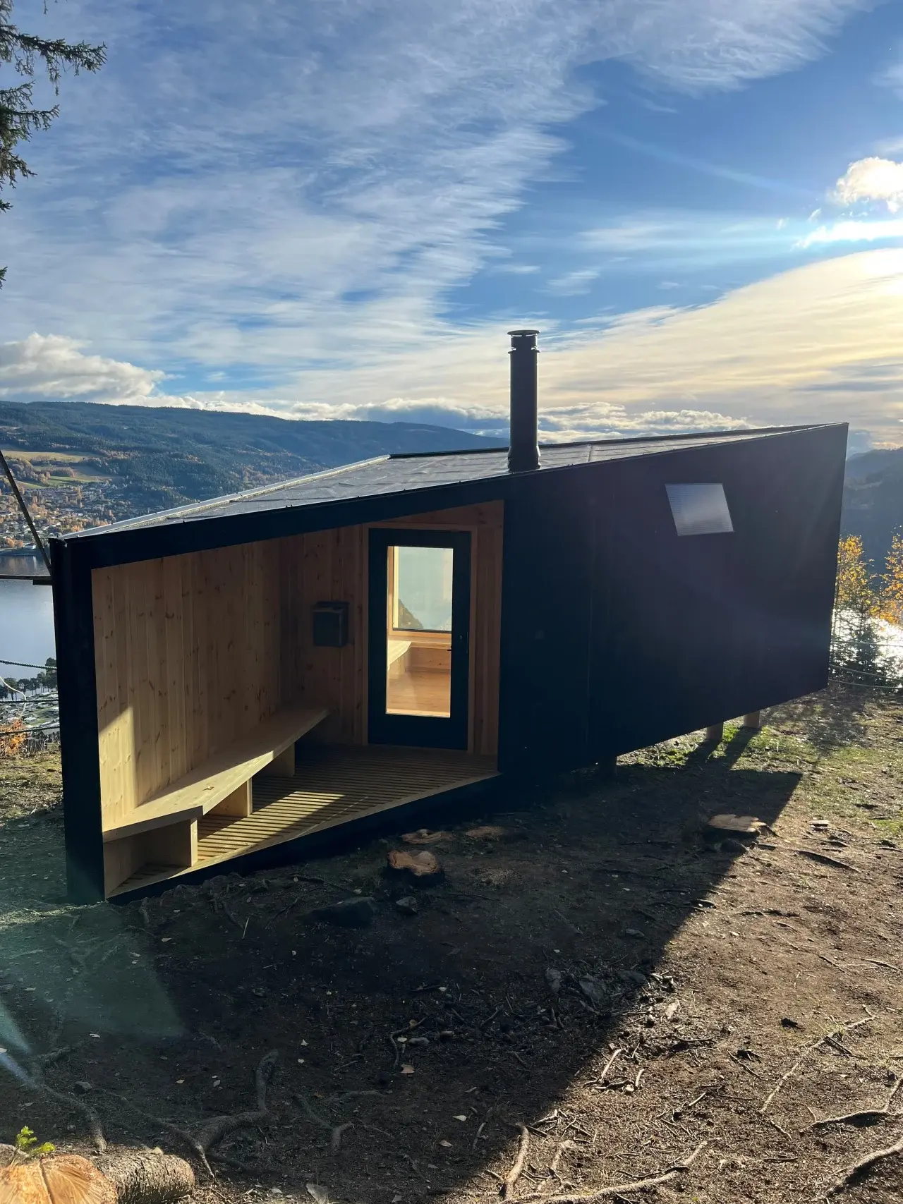 Bilde av dagsturhytten