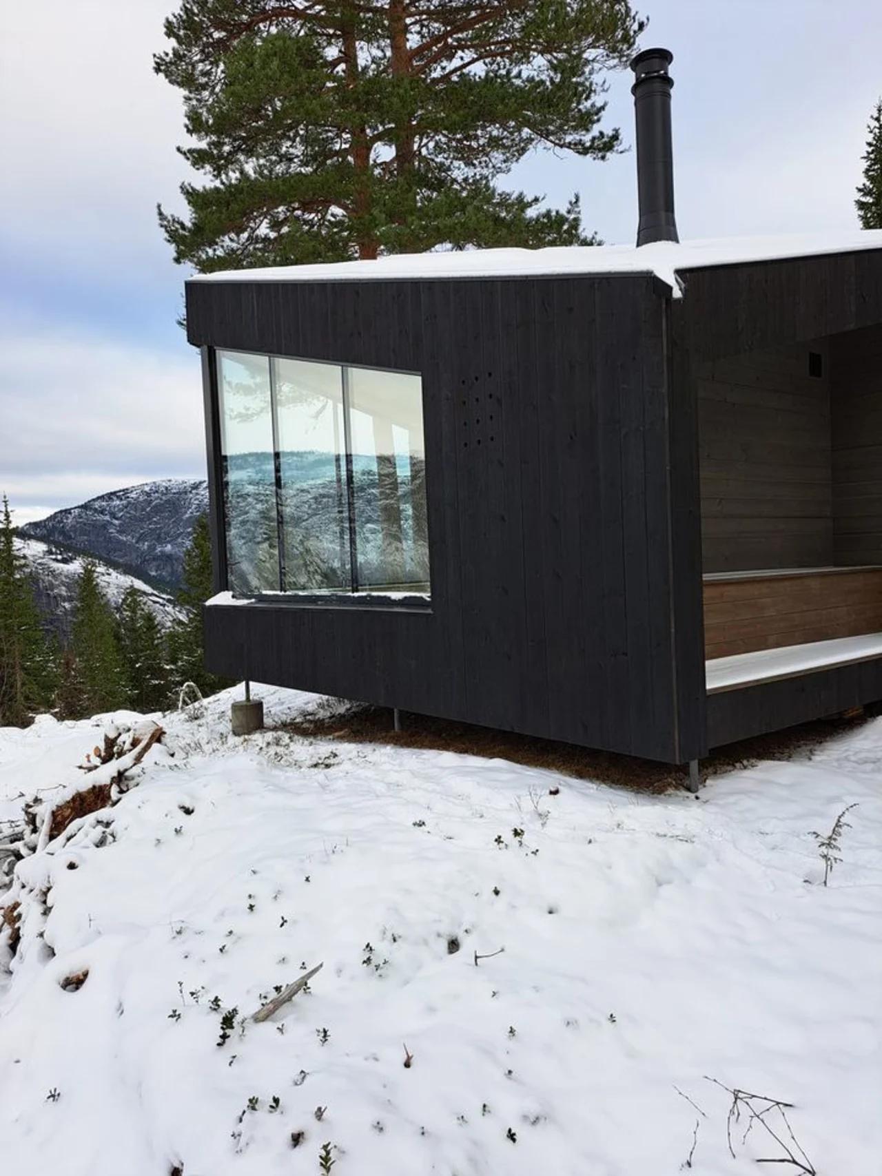 bilde av dagsturhytten