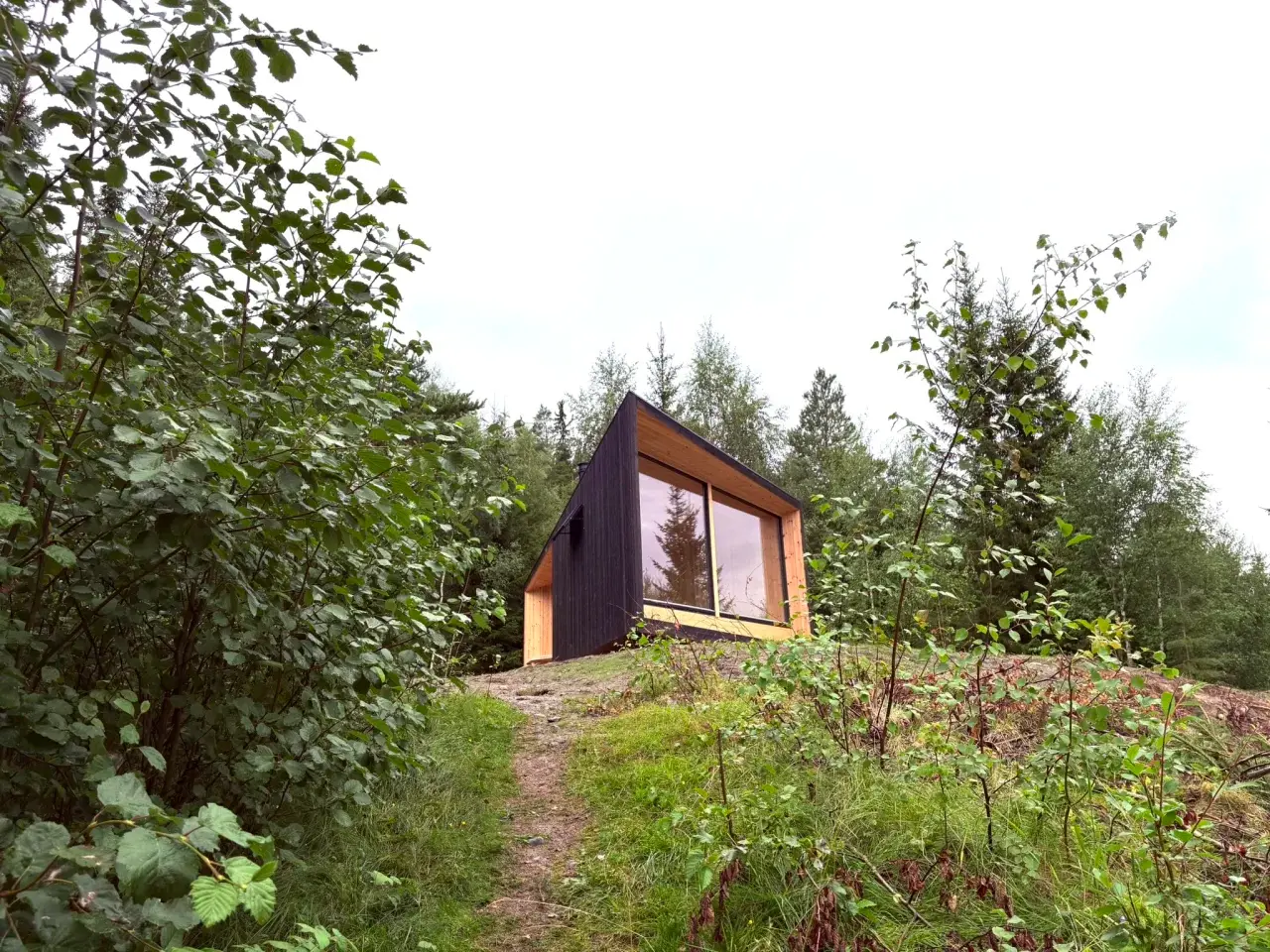 Bilde av dagsturhytten