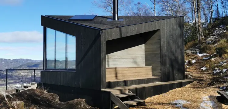 bilde av dagsturhytten