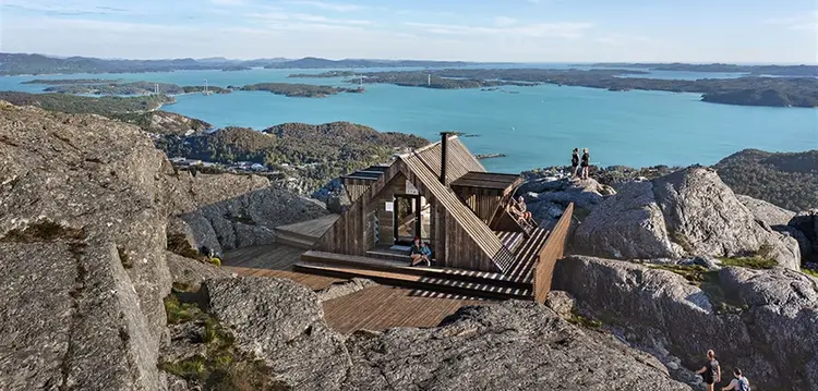 Bilde av Dagsturhytta Utsletteslottet - Stord