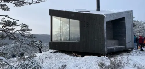 bilde av dagsturhytten