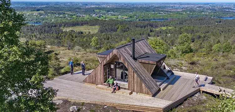 bilde av dagsturhytten