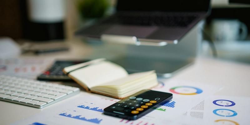 Könyvelési Tanácsadás: Hogyan Segíthetünk a Vállalatoknak a Pénzügyi Stabilitás Megőrzésébe