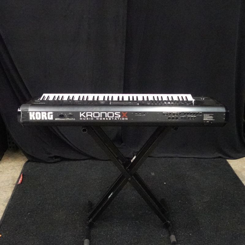  Korg Kronos X-73