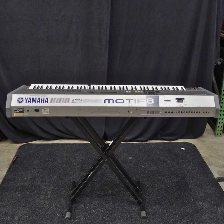 Yamaha Motif 8