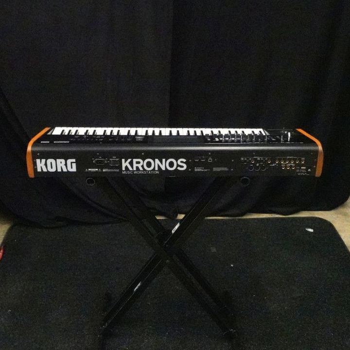 Korg Kronos 2 61