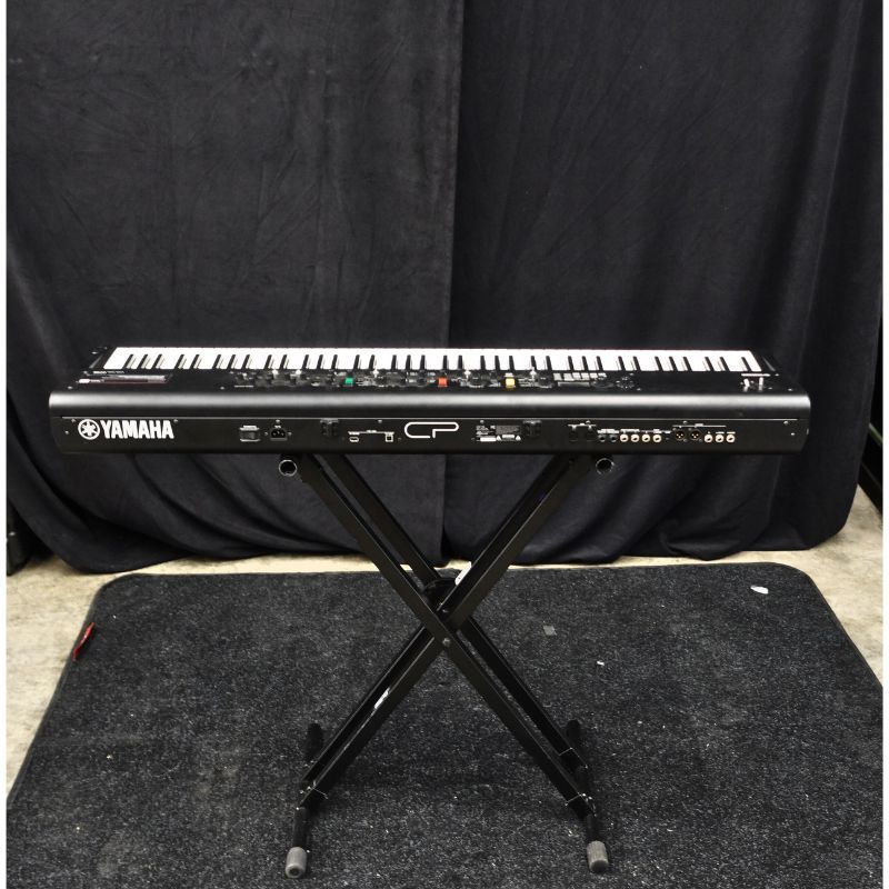  Yamaha CP88v